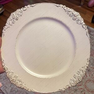 Elegant and Rustic Cream Decorative Charger Plate Set of 8 NEW